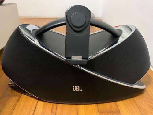 JBL OnBeat Xtreme Bluetooth Speaker System with iPod/iPhone/iPad dock