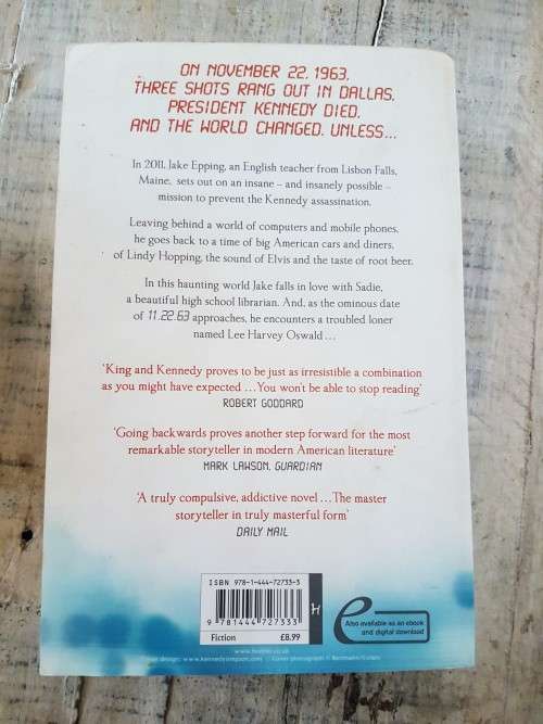 11.22.63 (soft cover book) by Stephen King