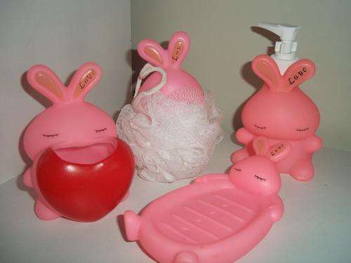 Girls Cute Pink Accessories Bathroom Set / Ideal Gift