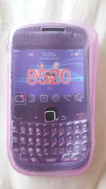 Blackberry 8520 Plastic Slide In Pouch (3 on auction) Choice of Colours: Pink OR Lilac