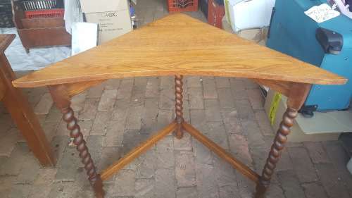 Beautiful Oak Corner table