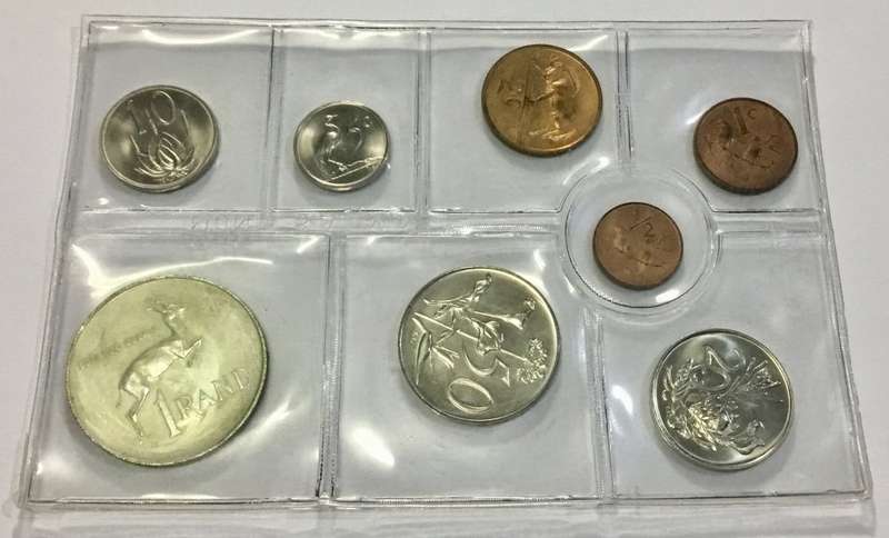 With a Silver One Rand!! || 1971 Uncirculated Pack ||