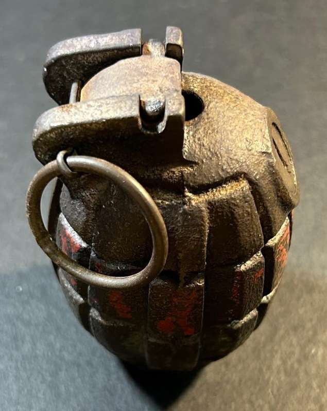 World War 2 Mills Hand Grenade Complete ( Inert - Deactivated ) - Mills Bomb