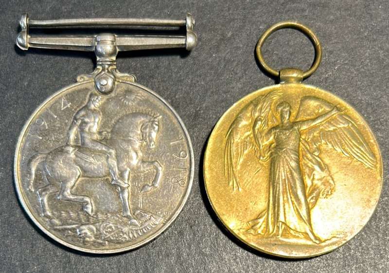 Full Size World War One War Medal/Victory Medal Pair to:Pte S.E Dodds 11th S.A.I