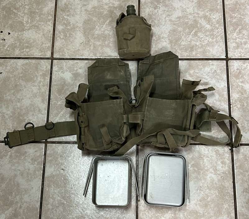 SADF - Kidney Webbing Belt and Dixie Lot