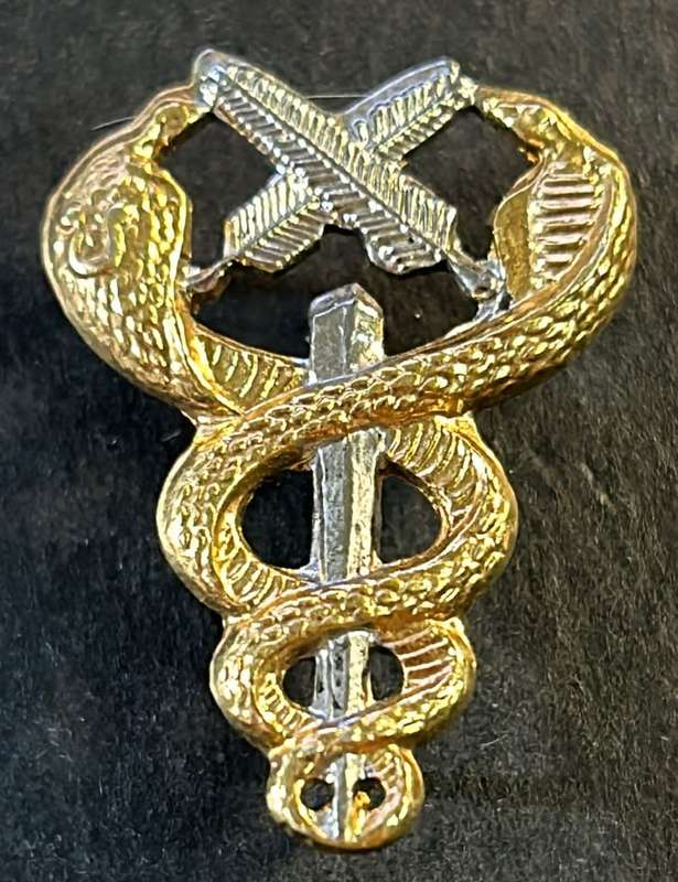 SADF - Medical Services Bi-Metal Technical and Administration Personnel Breast Badge