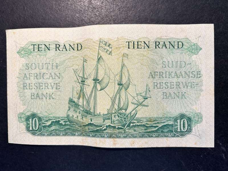 G Rissik R10 note