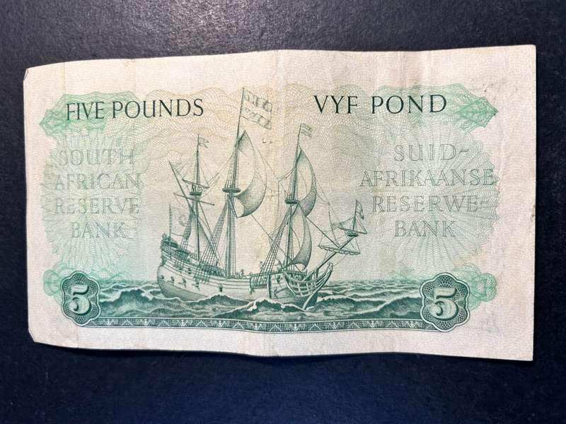 MH de Kock 5 Pound note. 1955