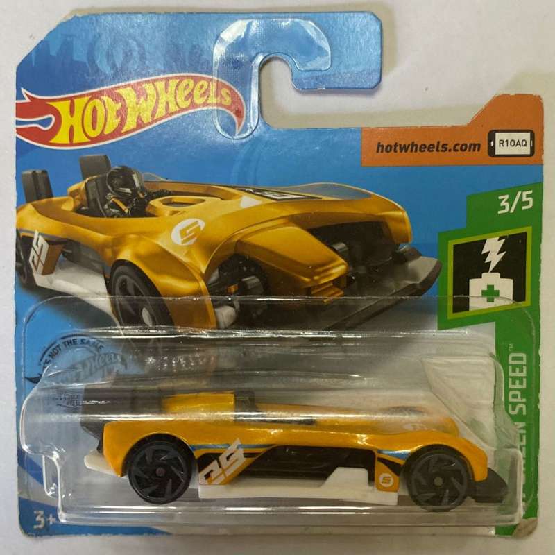 Hotwheels Diecast on Card:2019 HW Green Speed
