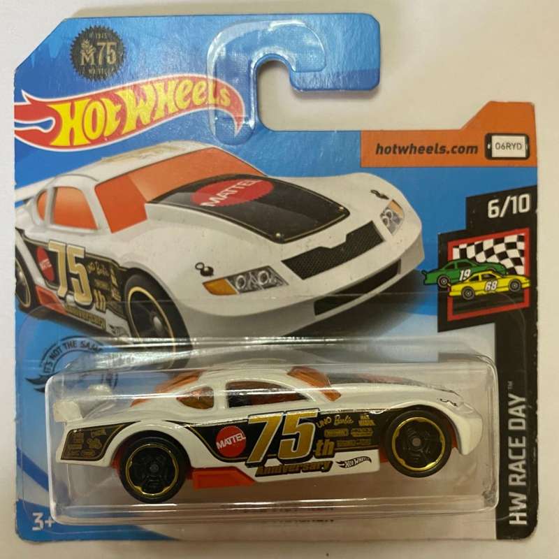 Hotwheels Diecast on Card:2020 HW Race Day