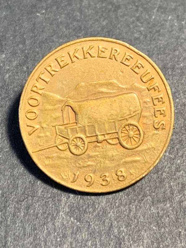 Voortrekker Eeufees 1938 pin