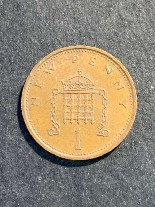 Big batch of British 1 pence coins