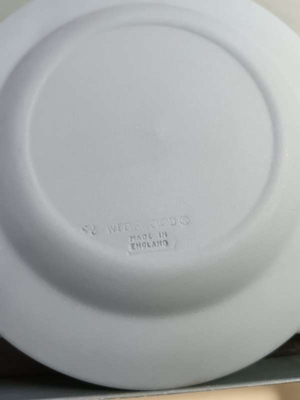 Beautiful Wedgewood small plate