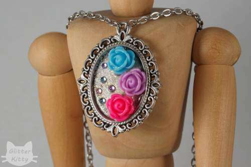 Roses Necklace