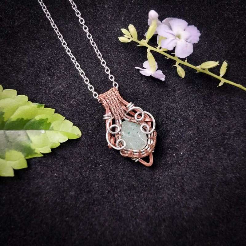 Green Aventurine in Copper & Silver Coloured Copper Pendant Necklace Twisted & Stoned