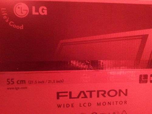LG Flatron 55cm / 21.5 inch Screen