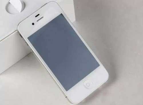 NEW Apple iPhone 4 8GB 5MP Camera IOS Smartphone