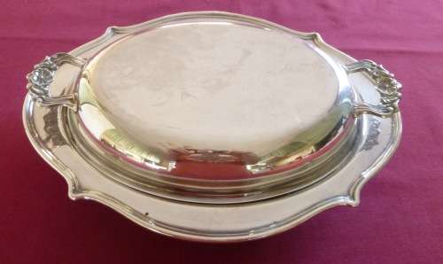 Large decorative silver plated entree dish