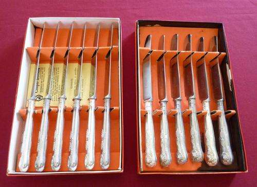 12 kings pattern knives - six big, six small