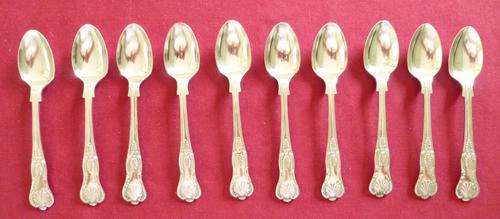 Set of 10 Victorian kings pattern teaspoons