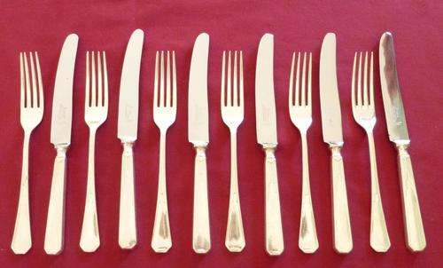 Art deco patterned dessert set - for six