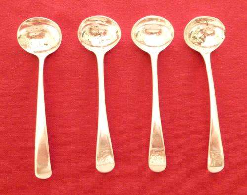 Four Georgian silver salt spoons