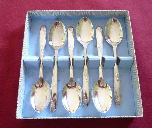 Boxed set of six silver plated teaspoons