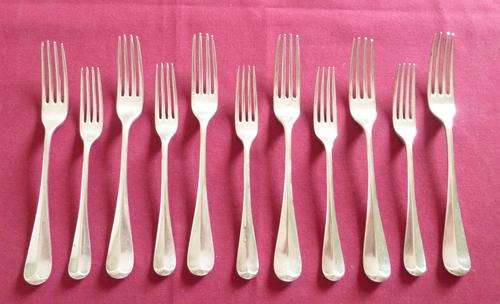 Set of rat-tail forks