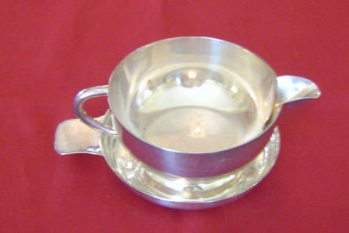 Hotelware silver plated sauce jug and tray