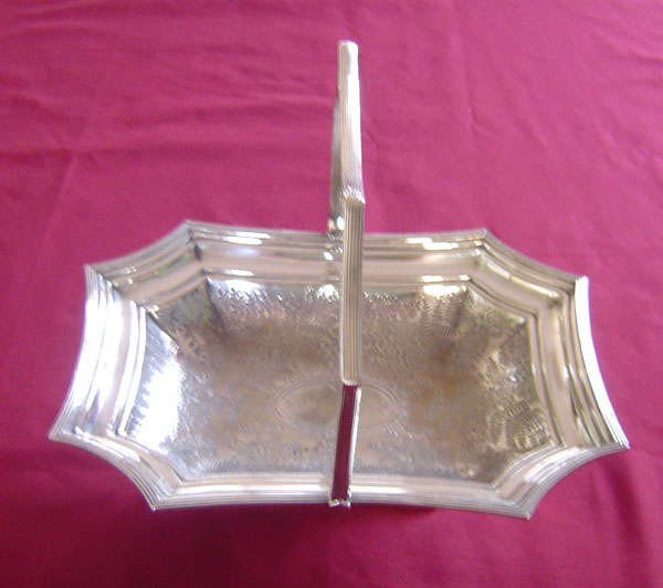 Victorian silver plated bread basket