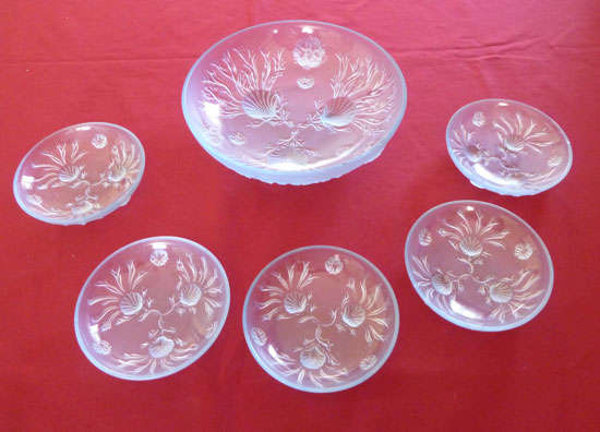 French opalescent dessert set