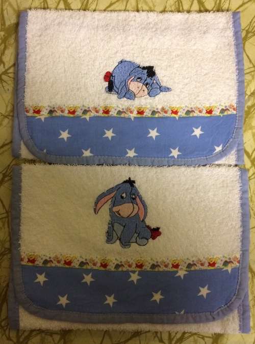Winnie the Pooh Burp Nappy (Spoegdoeke) - Twin Pack