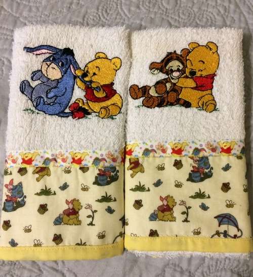 Winnie the Pooh Burp Nappy (Spoegdoeke) - Twin Pack