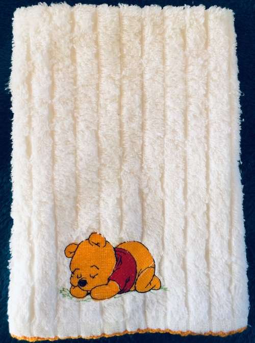 Winnie the Pooh Burp Nappy - 40x60cm - (Spoegdoek)