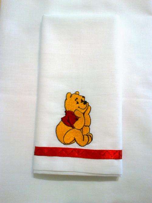Winnie the Pooh Fitted Sheet for Baby - Cot