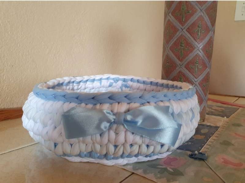 CROCHET BASKET - MAKES A LOVELY GIFT BASKET!
