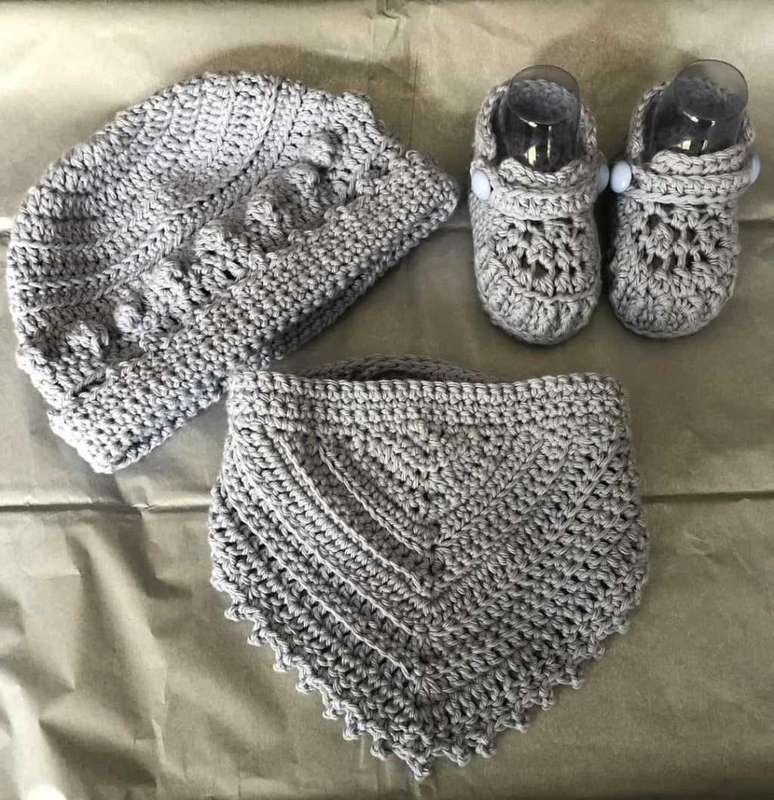 CROCHET BIB, BOOTIES, BEANIE SET - NEWBORN - 2 MONTHS
