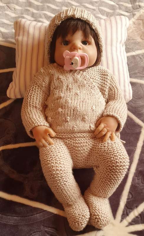 KNITTED BABY SET - 0 TO 3 MONTHS