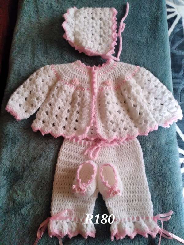 CROCHET BABY JACKET, PANTS, BONNET AND BOOTIES- NEWBORN TO 2 MONTHS - LOVELY FOR A 50CM REBORN DOLL