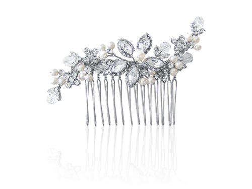 Enchanting Floral Themed Hair Comb