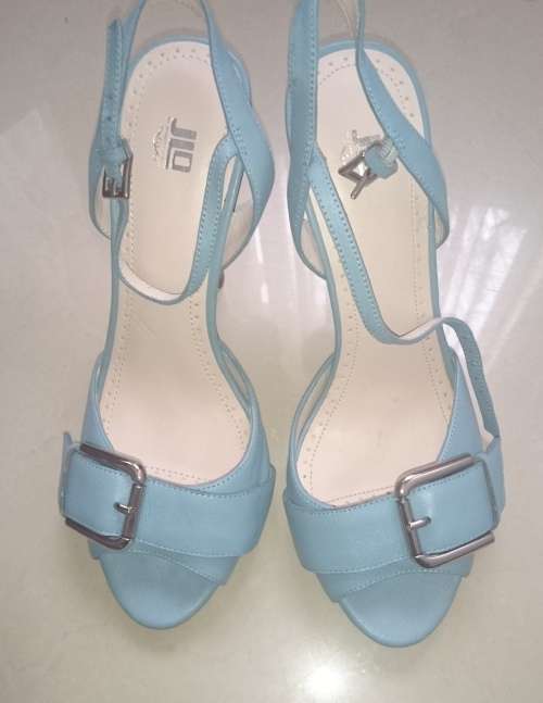 JLO BY JENNIFER LOPEZ OPEN TOE STILETTO WITH BUCKLE