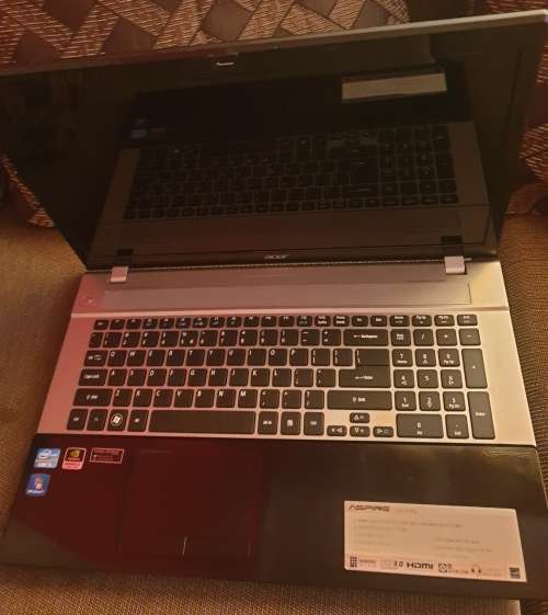 Monster Gaming Spec *I5* Acer Aspire V3-771G