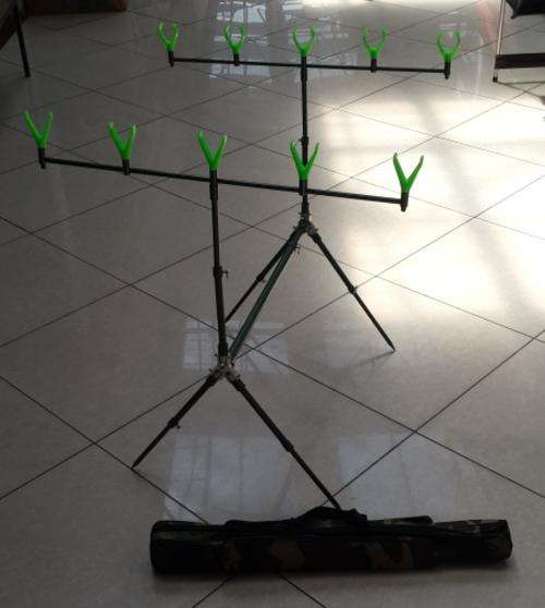 CARP FISHING 5 ROD POD