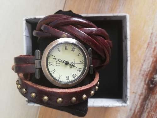 6 x Vintage (Vintage Look) Watches - Your bidding on all 6 watches