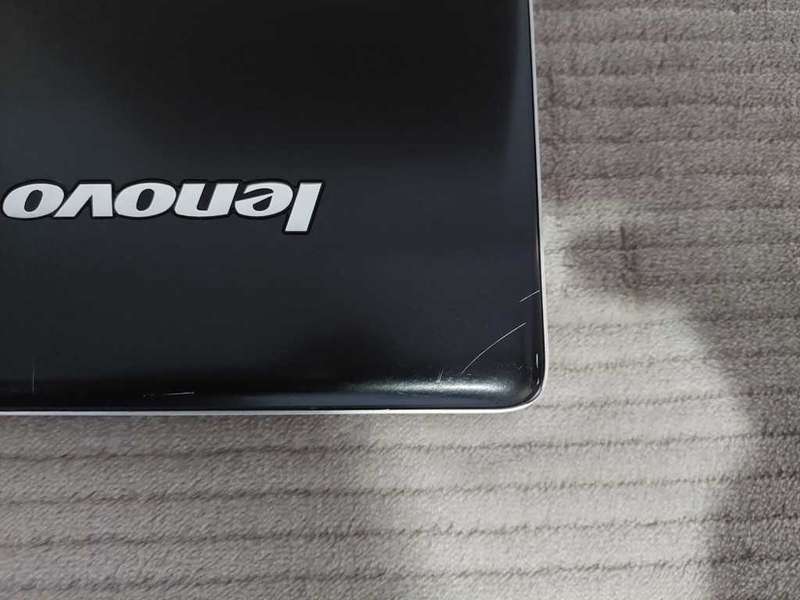 Lenovo Ideapad 500-15ISK*i7-6500U*8GB RAM*512GB HDD*15.6 Screen *Need new battery*