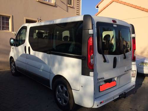 Opel Vivaro Bus For Sale