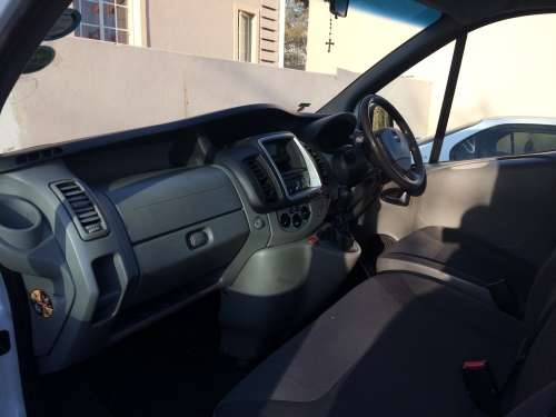 Opel Vivaro Bus For Sale