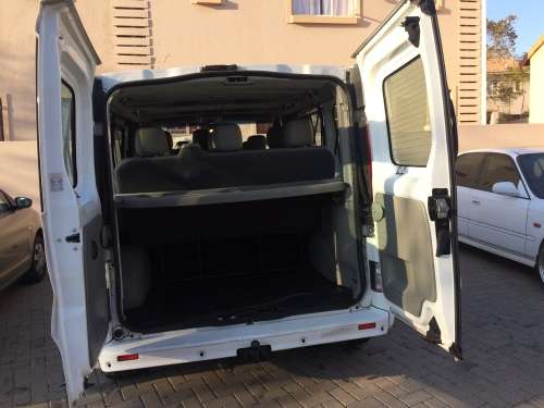 Opel Vivaro Bus For Sale