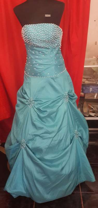 Blue dress