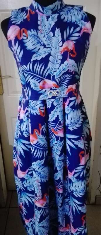 Ladies dress, Size 10, Cotton print